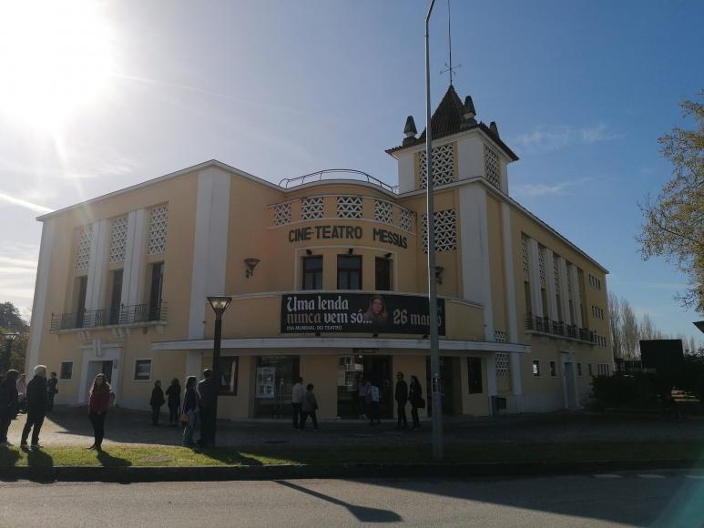 As Escol&iacute;adas Junior no Cine Teatro Messias da Mealhada