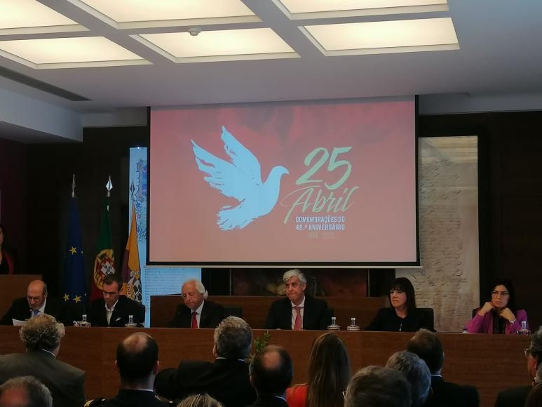 Comemora&ccedil;&otilde;es do 49.&deg; Anivers&aacute;rio do 25 de Abril