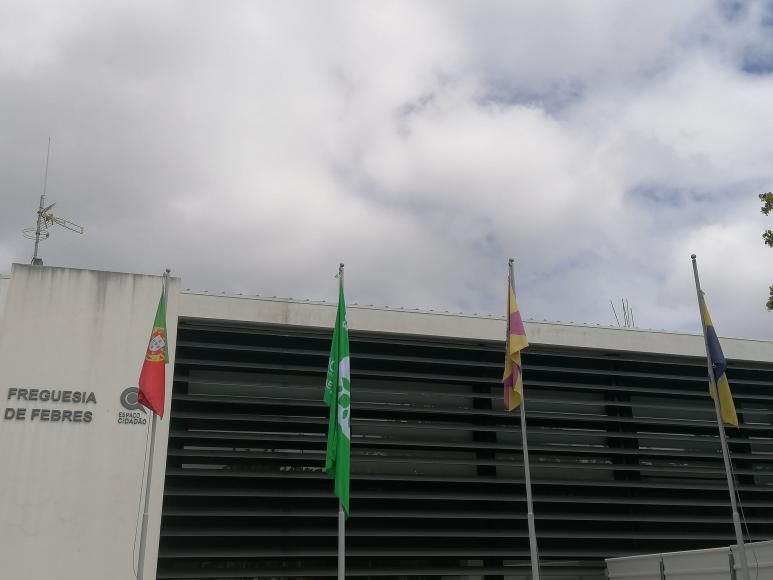  Cerim&oacute;nia de Hastear a Bandeira do Eco-Freguesias junto &agrave; Sede da Junta de Freguesia de Febres