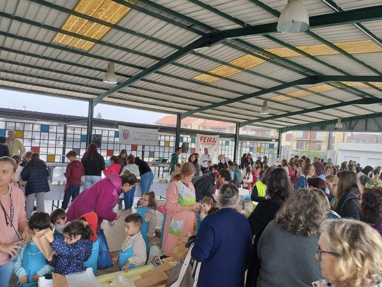 Feira da Alimenta&ccedil;&atilde;o - Agrupamento de Escolas Lima-de-Faria, Cantanhede