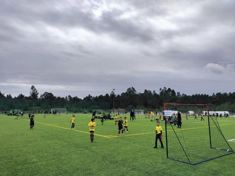 A decorrer no Complexo Desportivo de Febres torneios nos Escal&otilde;es de Petizes e Traquinas