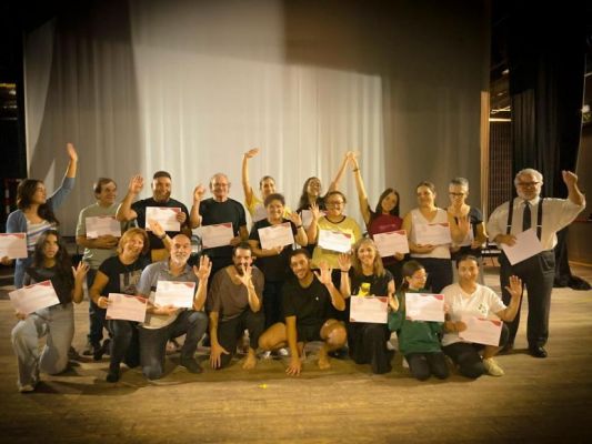 A&ccedil;&atilde;o de forma&ccedil;&atilde;o dirigida aos elementos dos diversos grupos de teatro participantes no XXVII Ciclo de Teatro Amador do Concelho de Cantanhede